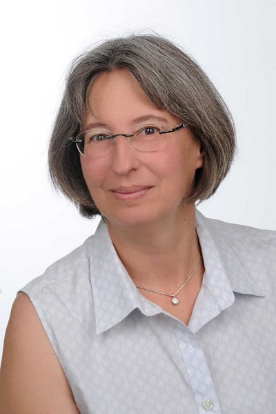 Dr. Sabine Thiemann